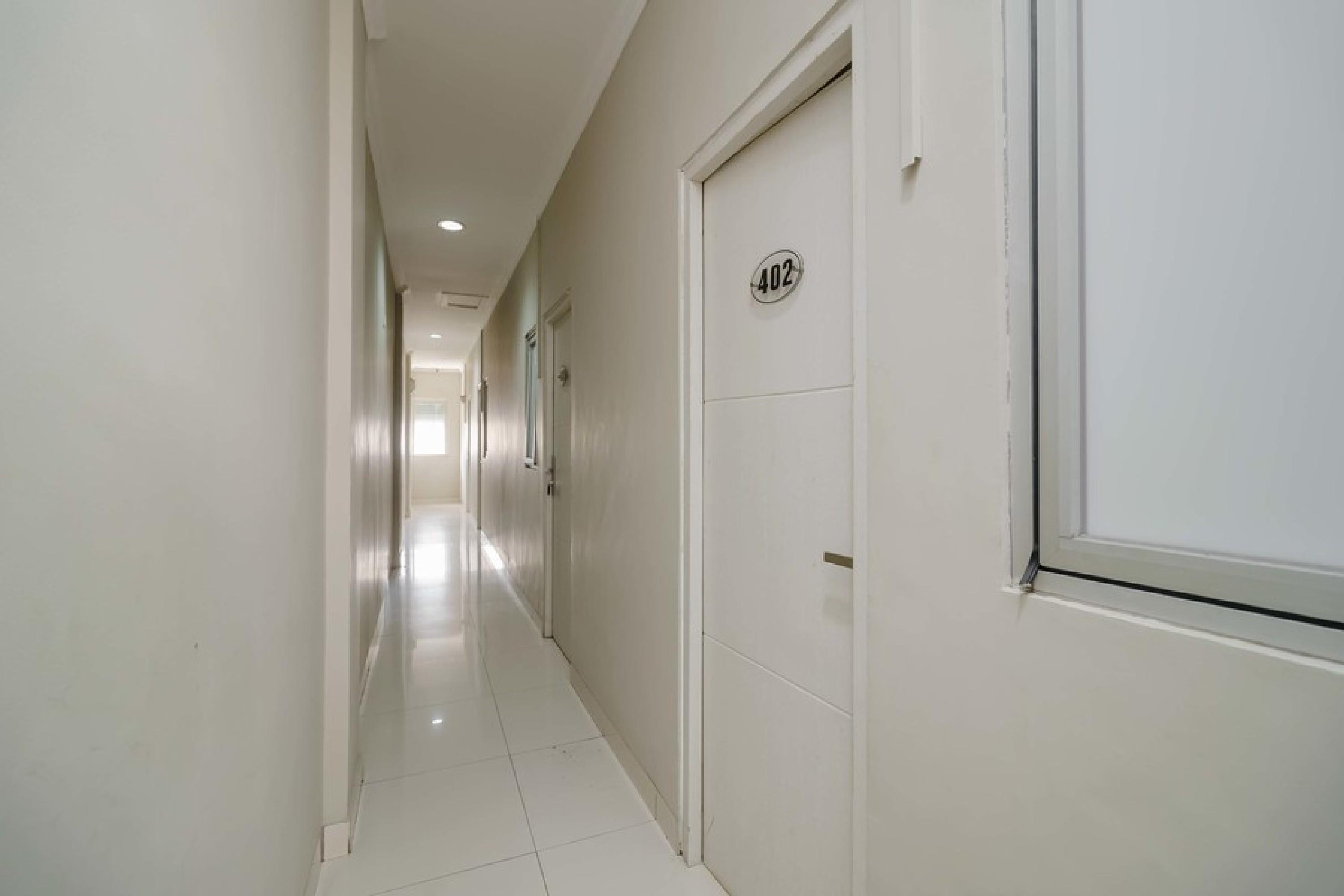 Reddoorz @ Mangga Besar 2 Hotel Jakarta Exterior photo