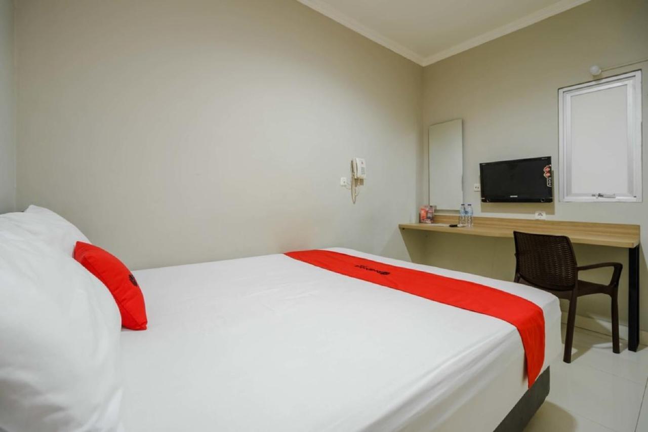 Reddoorz @ Mangga Besar 2 Hotel Jakarta Exterior photo